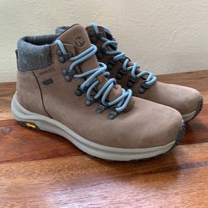 Women’s Ontario Merrell - Size 6